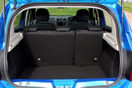 isofix dacia sandero