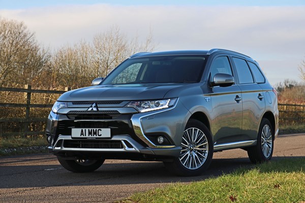 New 2020 Mitsubishi Outlander PHEV Commercial van range structure | Parkers