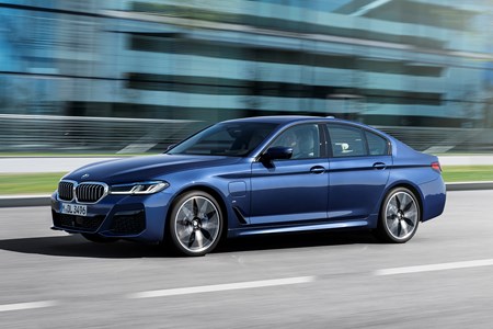 Facelifted Bmw 5 Series Gets A Mild Grilling In 2020 Parkers