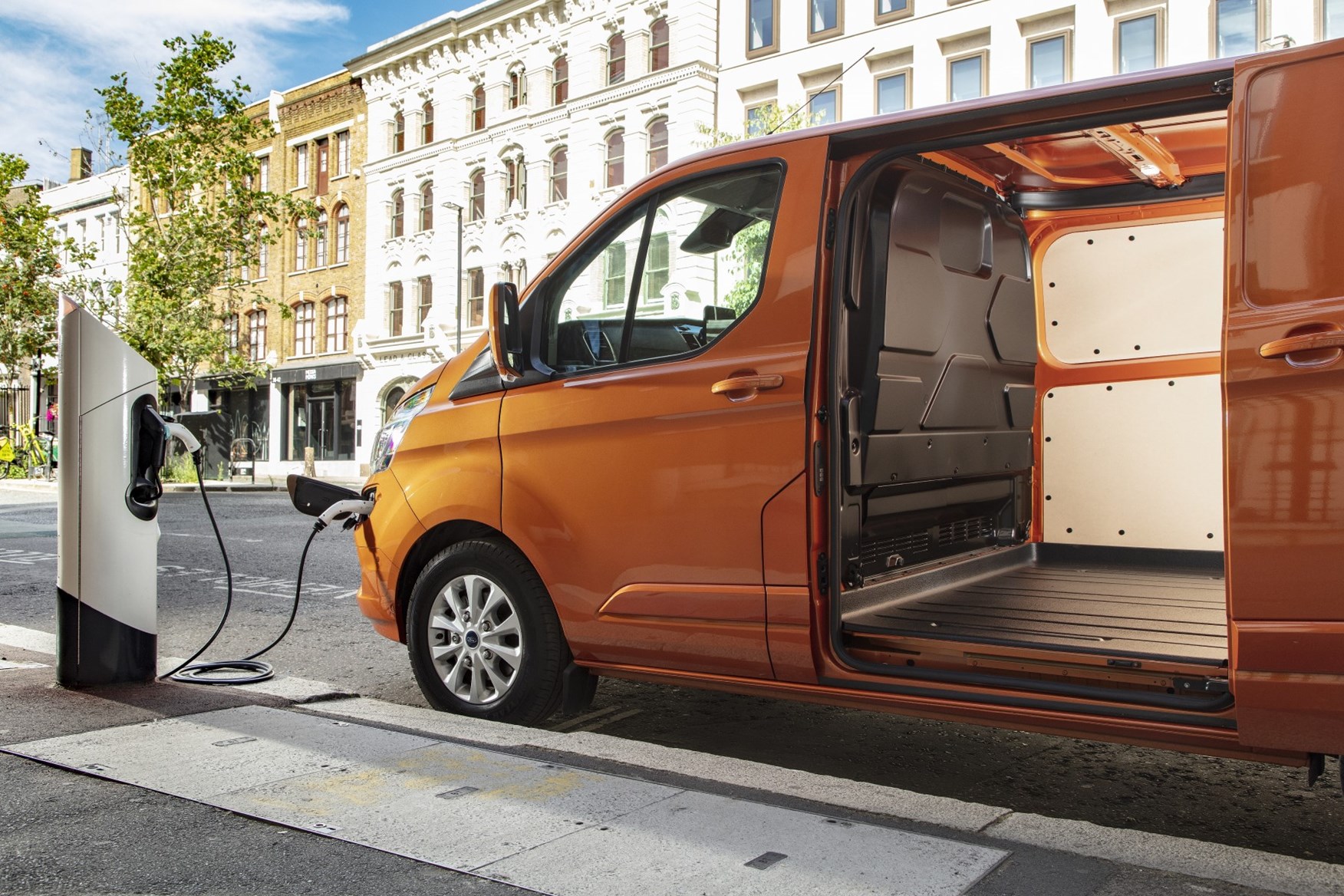 2020 Ford Transit Custom Plug-In Hybrid - plugged in, charging