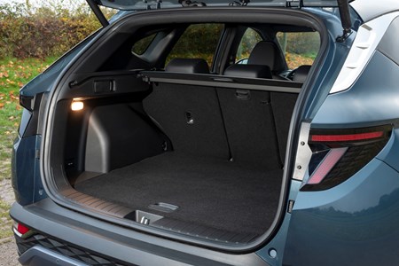 Hyundai Tucson 2021 Practicality Boot Space Dimensions Parkers