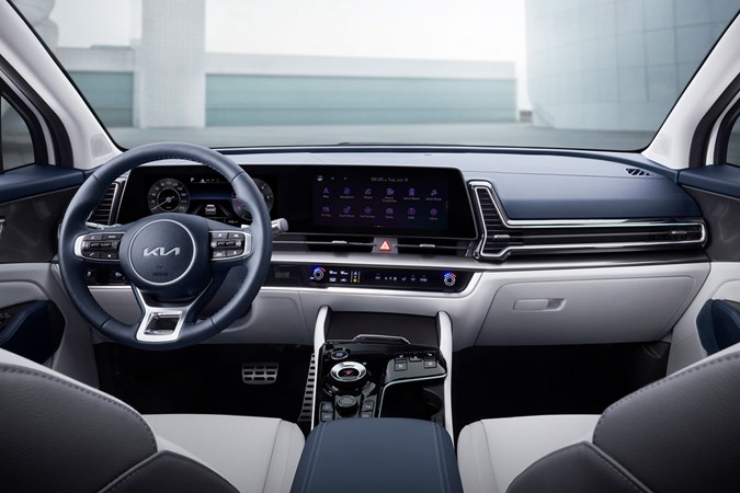 2021 Kia Sportage interior