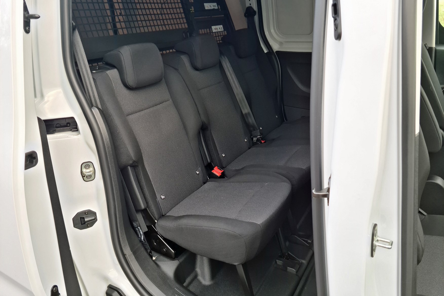 Citroen e-Berlingo electric van review - crew van rear seats