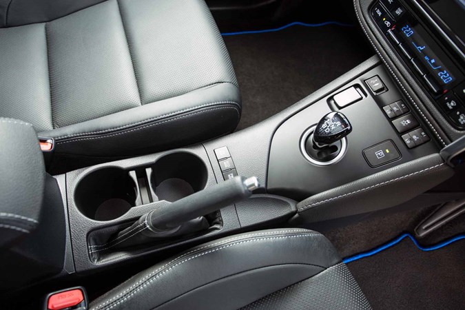 Toyota Auris Touring Sports interior