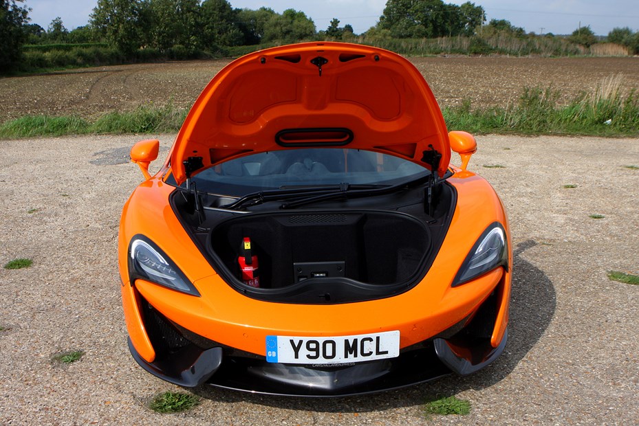 McLaren 2017 570S Coupe boot/load space