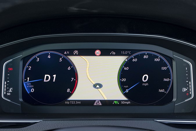 2019 VW Passat Active Info Display