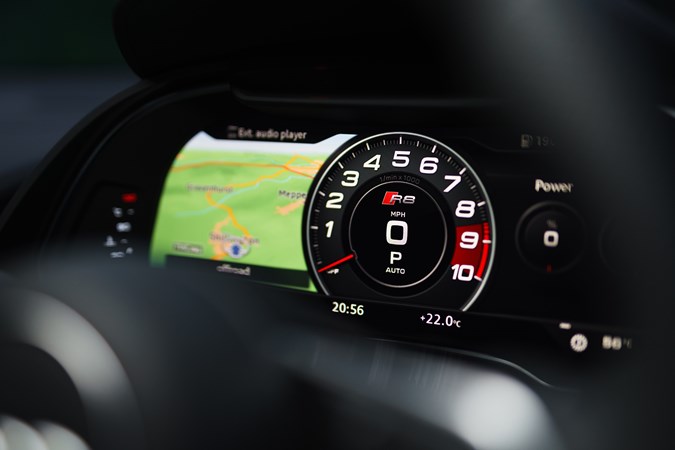 Audi R8 Coupe Virtual Cockpit 2020