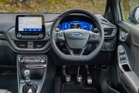 Ruina Cumplimiento a sopa Ford Puma (2022) interior, tech and comfort | Parkers