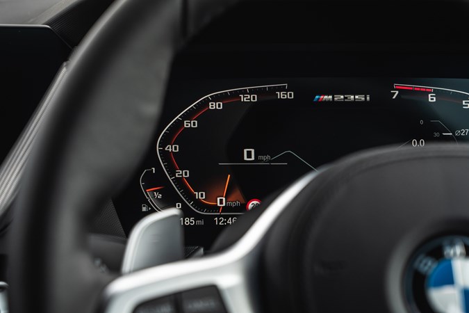 BMW 2-series Gran Coupe digital instrument screen 2020