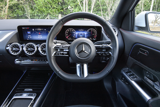 Mercedes-Benz GLA (2024) Steering Wheel
