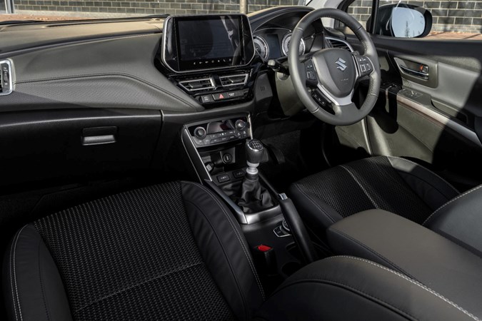 Suzuki S-Cross interior comfort