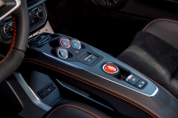 Alpine A110S 2019 centre console