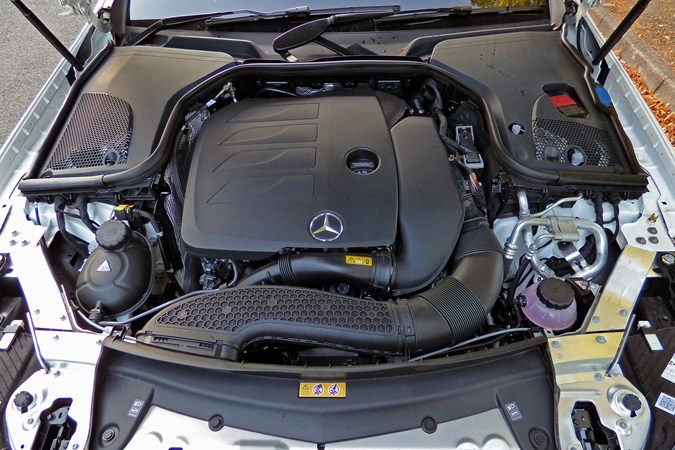 Mercedes E-Class Cabriolet E300 engine 2021