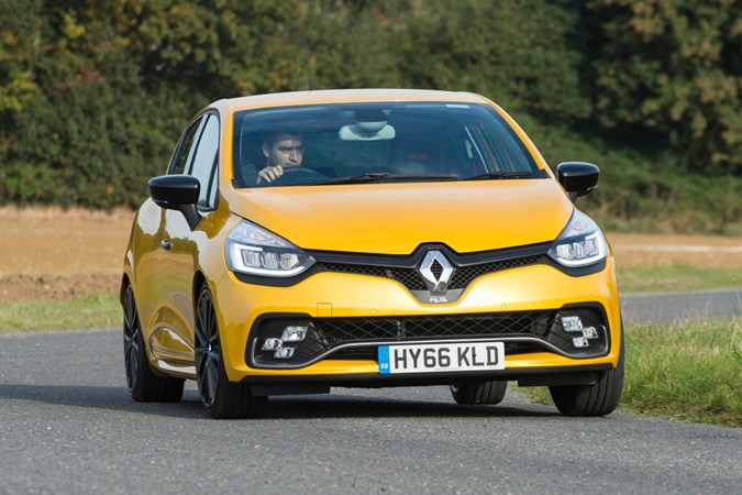 Renaultsport Clio cornering