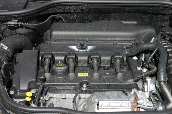 MINI Cooper S engine