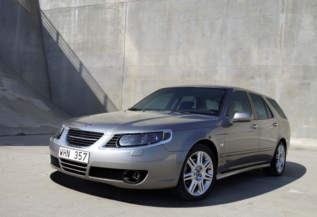 Used Saab 9-5 Estate (2005 - 2010) boot space & practicality