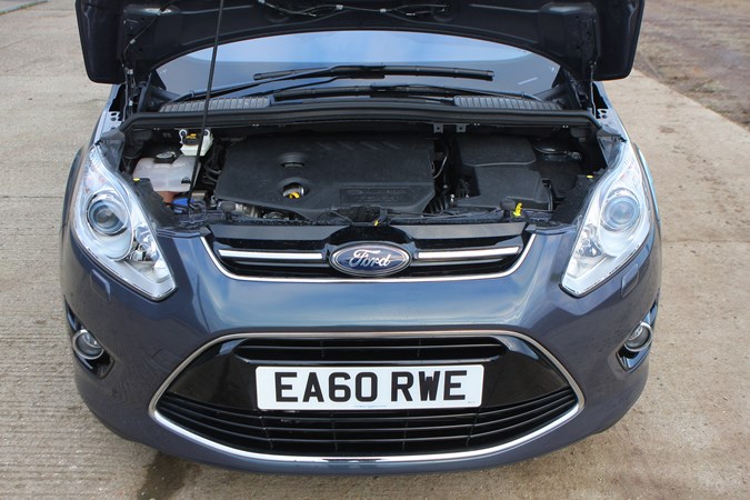 Ford Grand C-MAX engine