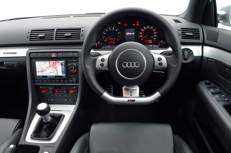 audi rs4 avant b7 interior