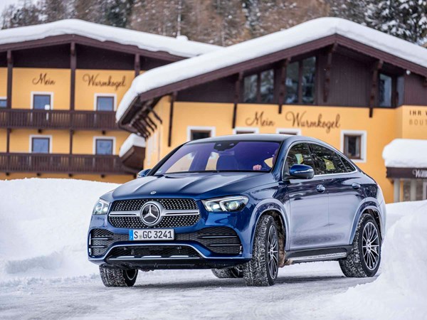 Mercedes-Benz GLE Coupe driving front 2020