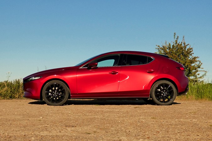 Mazda 3 Skyactiv-X side 2019