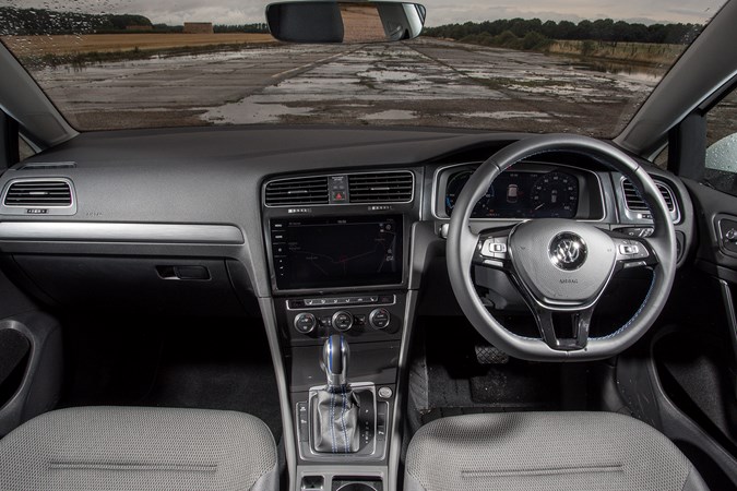 Volkswagen e-Golf long-term test - dashboard view