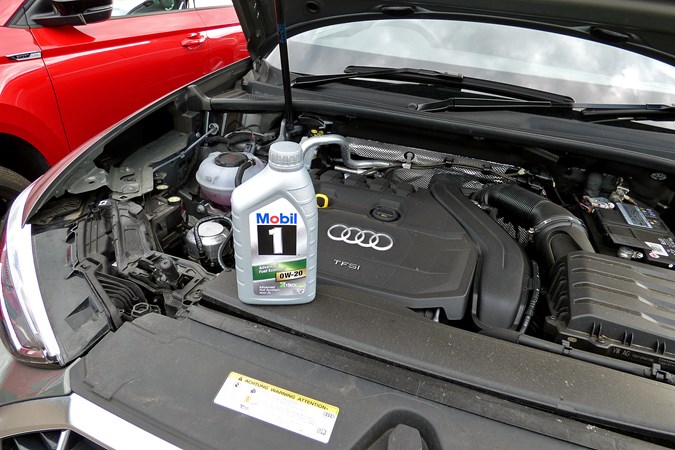 Audi Q3 2018 1.5-litre TFSI oil