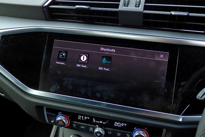 Audi Q3 2018 touchscreen Shortcut menu