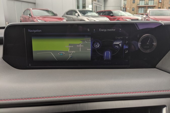 2020 Lexus UX infotainment