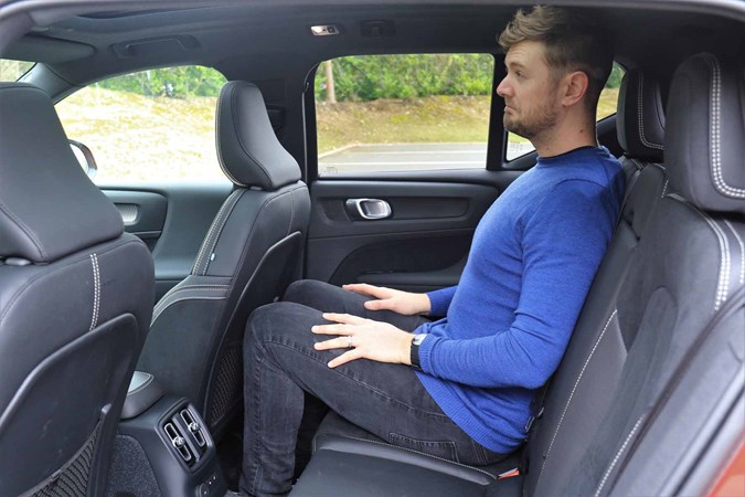 Volvo XC40 rear seat space