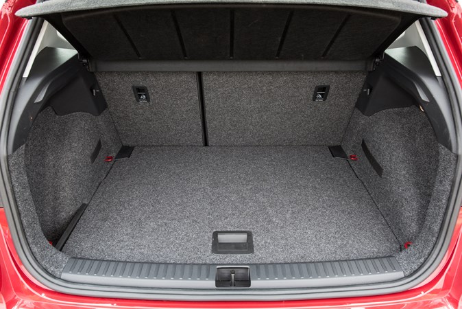SEAT Arona boot/load space