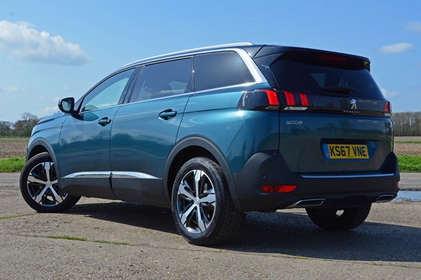 Peugeot 5008 SUV rear static