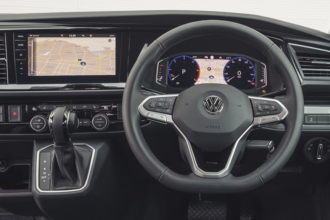 2020 Volkswagen Caravelle dashboard screens