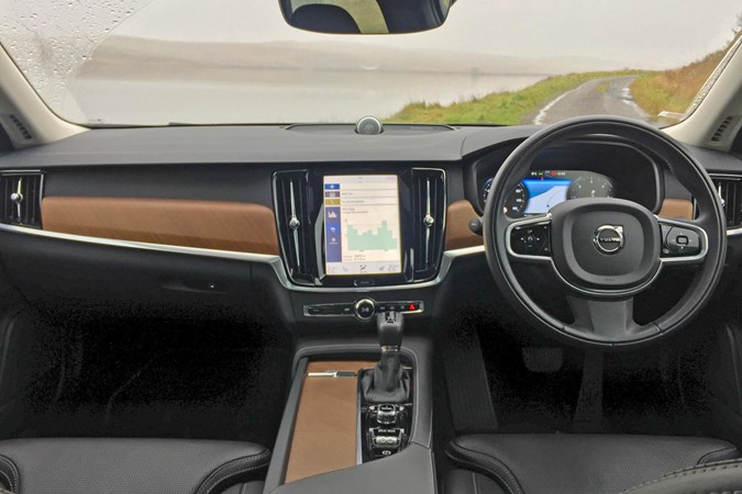 Black 2017 Volvo S90 dashboard and front seats