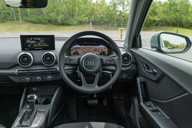 Audi Q2 dash