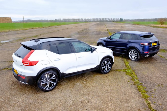 Range Rover vs Volvo XC40