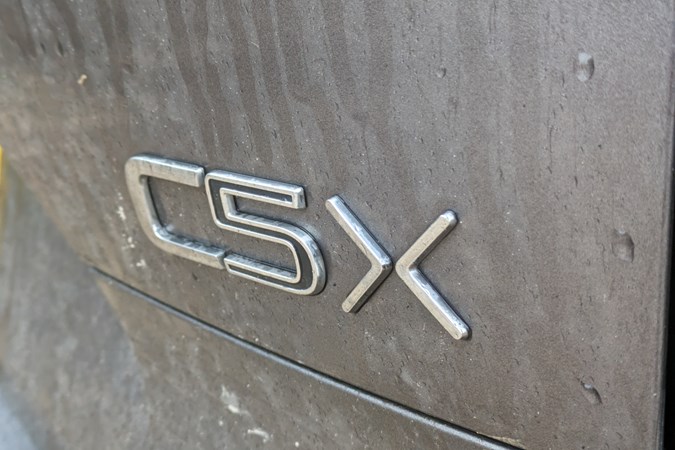Citroen C5 X badge