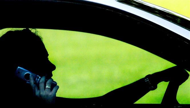 Tougher sentences for mobile use while driving