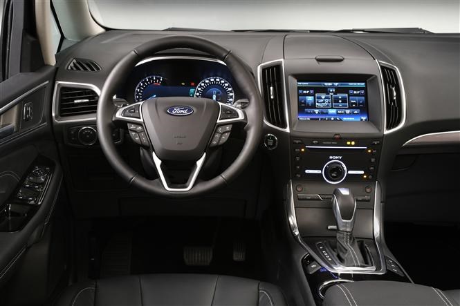 More technology as standard in Ford Galaxy