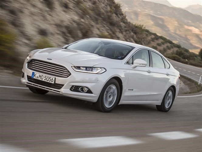 Hybrid saloon version of the Ford Mondeo available for the first time