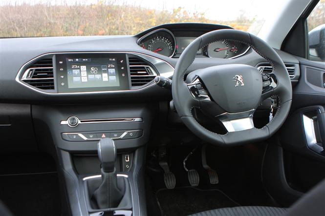 Peugeot 308 interior