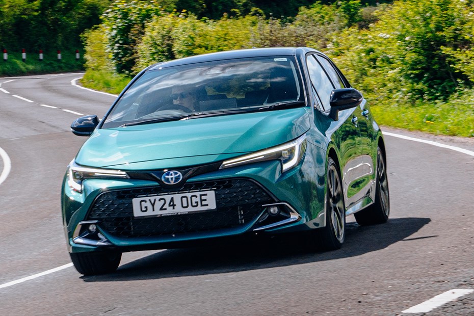 Toyota Corolla (2024) front driving