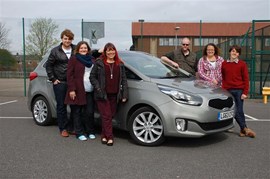 The Parkers long-term Kia Carens goes Seven Up