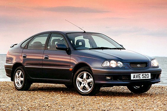 Toyota Avensis Hatchback (97-03) specifications data