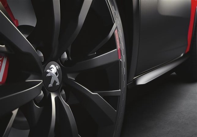 The 208 GTi 30th Anniversary's alloy wheels.