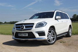 Mercedes-Benz Gl grows in size and offers more passenger space