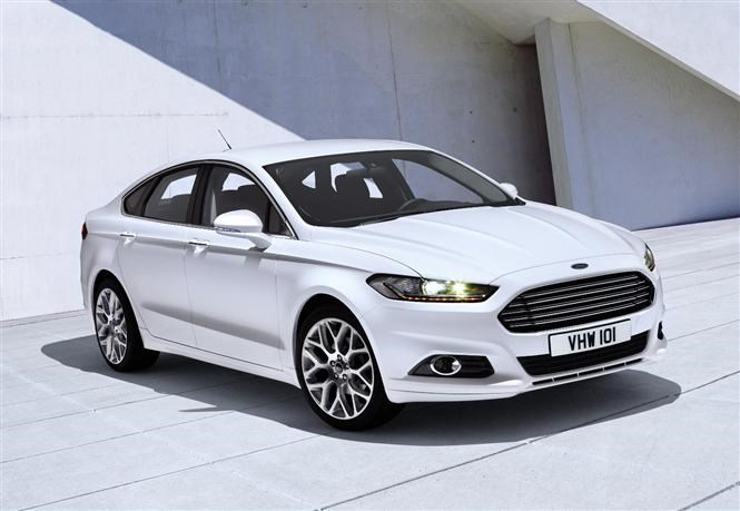 Ford Mondeo 2014 review