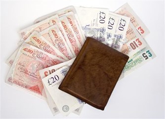 Win £500 in cash from Parkers