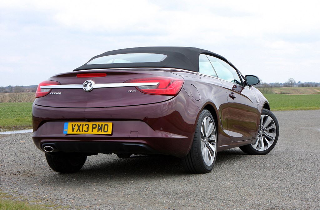 Used Vauxhall Cascada Convertible (2013 - 2018) interior