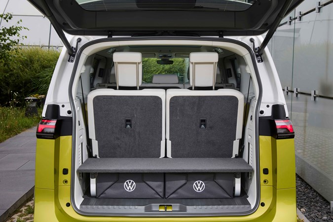 Volkswagen ID. Buzz LWB: boot space, seats up