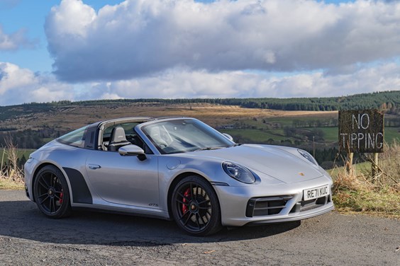 Porsche 911 Targa (20-24) specifications data
